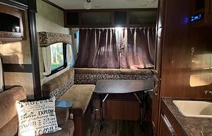 “Casa Blanca” Your Romantic or Rowdy Rolling Home