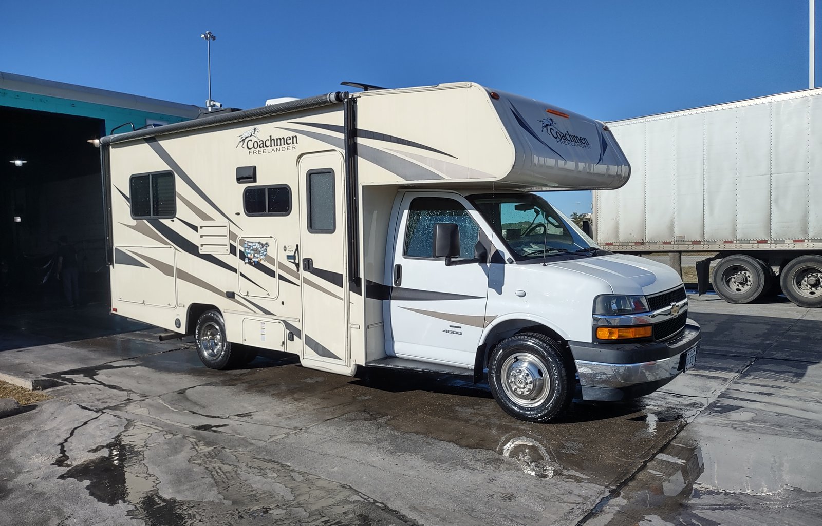 2020 Coachmen Rv Freelander 21QB  Chevy 4500