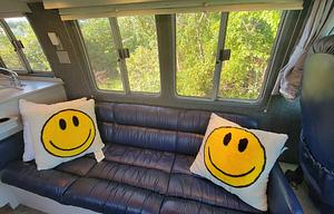 "Zephyr", Your Glamping Getaway