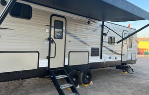 2019 Keystone hideout 29 dfswe luxury sleeps 10