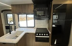 NEW & ELEGANT! 2025 Forest River RV Salem 31KQBTS