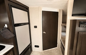 Lightweight Family Camper | Sleeps 6 | Bunks
