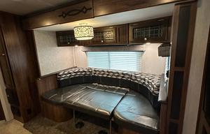 Family & Pet Friendly 28' Camper Near Campsites!