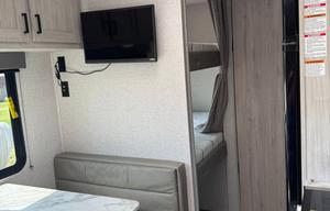2023 EAST TO WEST Della Terra 255BHLE RV rental photo 3