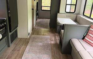 2024 Eddie Bauer BH, We Deliver & Set Up Sleeps 10