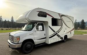 2014 Thor Chateau 22E Motor Coach All Season Ready
