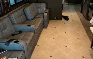 2012 Fleetwood RV Expedition 38S RV rental photo 7