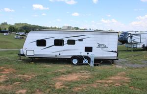 "Sweet Escape" Spacious 10-Person RV - Festivals