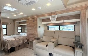 Luxury Mercedes RV – Sleeps 5