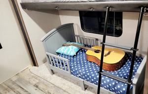 2020 Keystone RV Hideout 31BHDSWE
