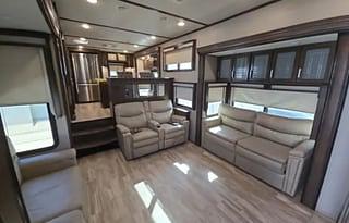 Shania Solitude Luxury Sleeps 6, washer&dryer,HUGE