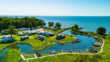 Barnacles Resort & Campground