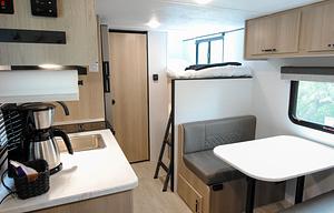 Family Bunkhouse • Sleeps 5 • Delivery