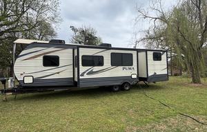 2020 Palomino 28RBQS