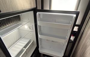 2024 Sunset Park RV Sun-Lite 18RD RV rental photo 3