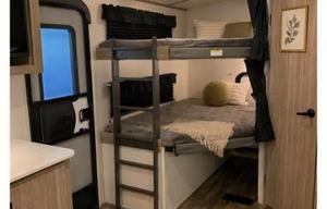 "Smoky Pass"  Bunk House  Sleeps 6 - Delivery Only