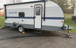 2021 Gulf Stream Enlighten 18BH