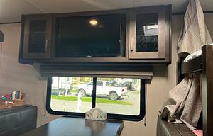Grand Design Transcend 247BH Travel Trailer Rental