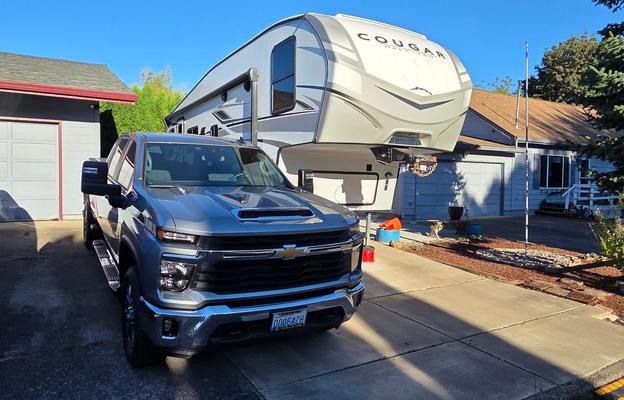 2024 Keystone RV Cougar Half-Ton 24RDS