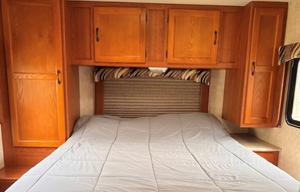 2013 Coachmen RV Freelander 19CB Ford 350