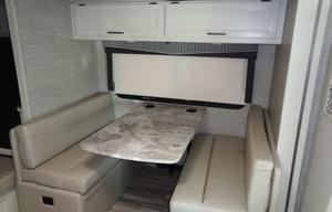 AWD Pet Friendly, Easy to drive even in Snow!