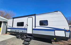 Holly the Springdale Family Bunkhouse