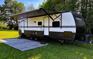 Campfire Cruisers Bunkhouse