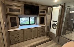 2024 Fleetwood RV Frontier 34GT