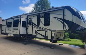 2018 Forrest River Serria 387MKOK