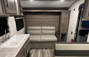 2022 Gulf Stream RV Gulf Stream Enlighten 19BH