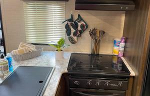 Fully Furnished, loaded RV-Bunkhouse!