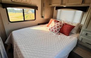 ⭐️2021 CLASS C RV, EASY TO DRIVE AND READY TO GO⭐️