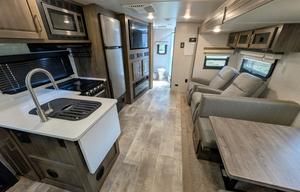 Rockwood Ultra Lite | Modern, Spacious and Cozy