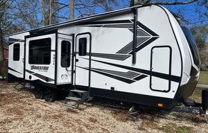 Ultimate toy hauler