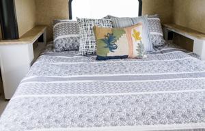 2014Thor Motor Coach Siesta Sprinter 24SR