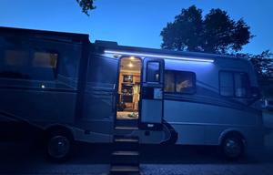 Family-Ready - Bunk Beds -Delivery -1st time RVng