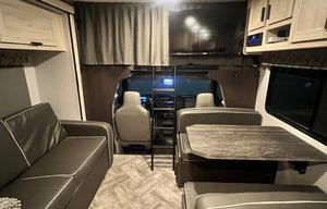 2022 ford Sunseeker M-3250dsle RV rental photo 3