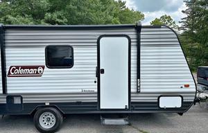 Meet Becky! 2021 Dutchmen Coleman Lantern LT 17B
