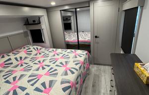 2025 Montana High Country 385 BR