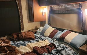 Luxury Georgetown 351DS Class A RV Rental!