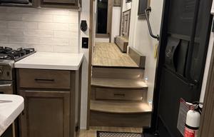 2023 Fifth Wheel RiverStone 45BATH DELIVERY ONLY