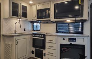 2022 Keystone RV Cougar Half-Ton 30BHS