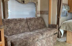 2008 R-Vision Trail-Cruiser TC26QBC