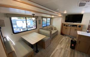 2022 Prime Time RV Avenger 26DBSLE