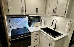 Break - Brand-New Bunkhouse Built for Family