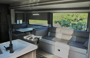 2023 Wildwood 33TS RV rental photo 12