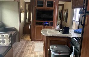 Keystone Passport 2810BH *Family & Pet Friendly*