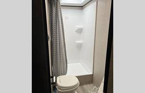 Sleeps 9 2022 Jayco Jay Flight SLX 284BHS