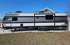 Stella's "love of the wild" Grand design Xplor