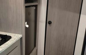 2024 Dutchmen RV Coleman Lantern LT Series 17B